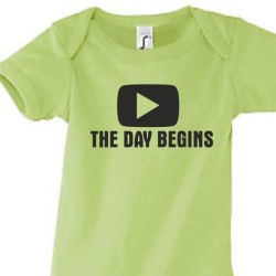 Babybody Strampler Geburt Baby  Familie Mama Papa Wunschname Name Motive Namen Body Geschenk Herz Motive Sprüche FUN Comic