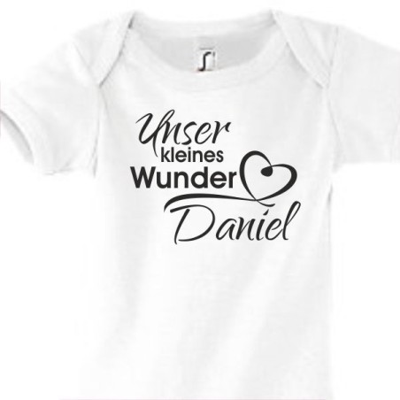 Babybody Strampler Geburt Baby  Familie Mama Papa Wunschname Name Motive Namen Body Geschenk Herz Motive Sprüche FUN Comic