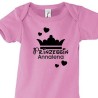 Babybody Strampler Geburt Baby  Familie Mama Papa Wunschname Name Motive Namen Body Geschenk Herz Motive Sprüche FUN Comic